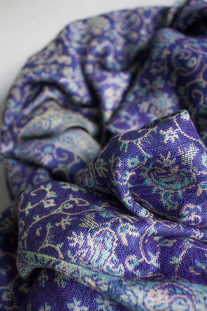 Weven Kliniek Spanning Bekijk Product: Pashmina sjaal met franjes blauwpaars met créme en turqoise  - Bohemian Treasures