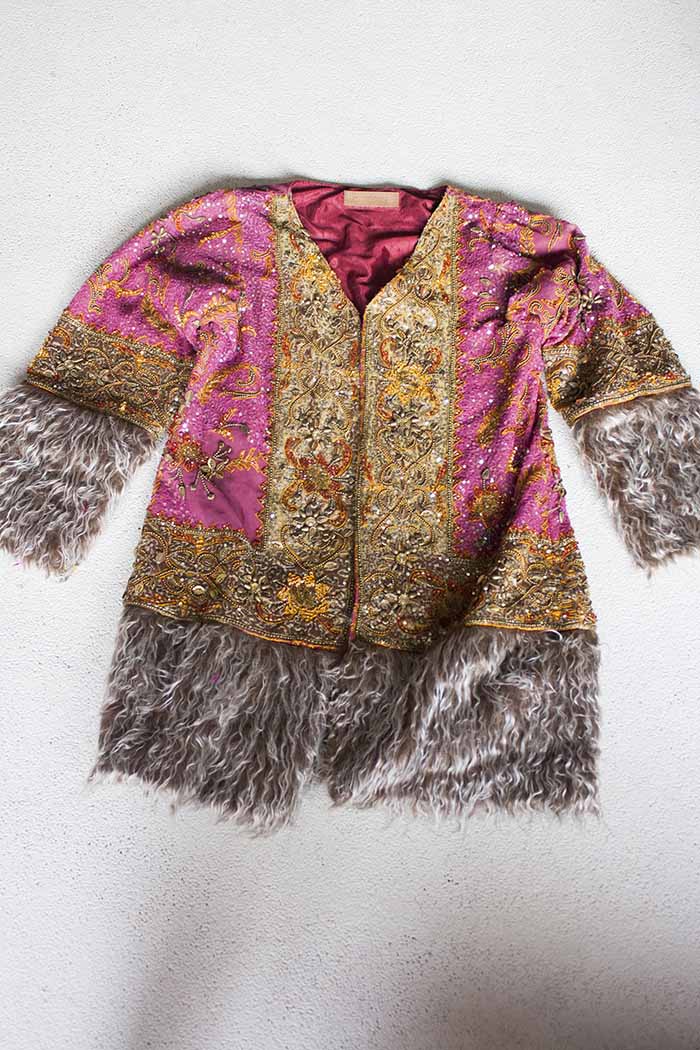 gypsy vest jas geborduurd roze met bont
