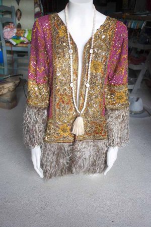 gypsy vest jas geborduurd roze met bont