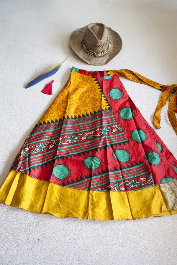 sari India wikkelrok gypsy oker rood en groen