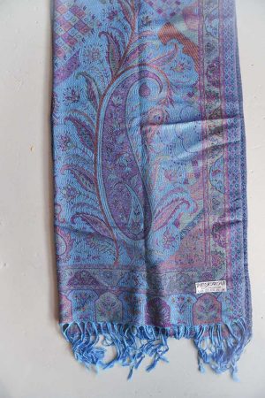 Pashmina sjaal met franjes helder blauw met kleurtjes