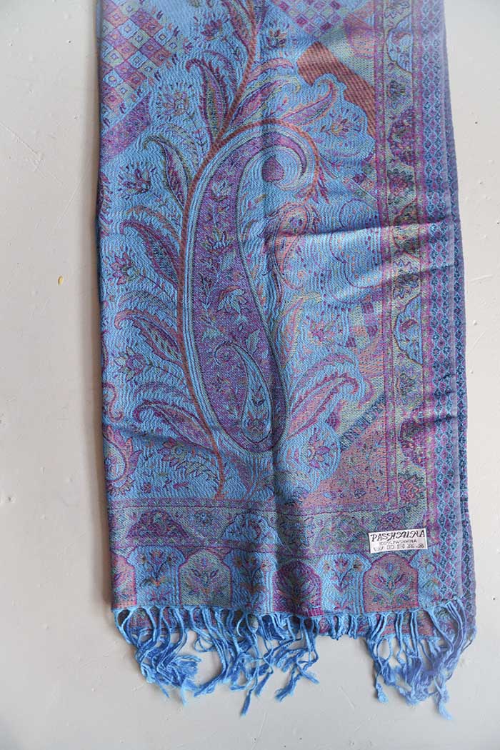 Bekijk Pashmina sjaal met franjes kleurtjes - Bohemian Treasures