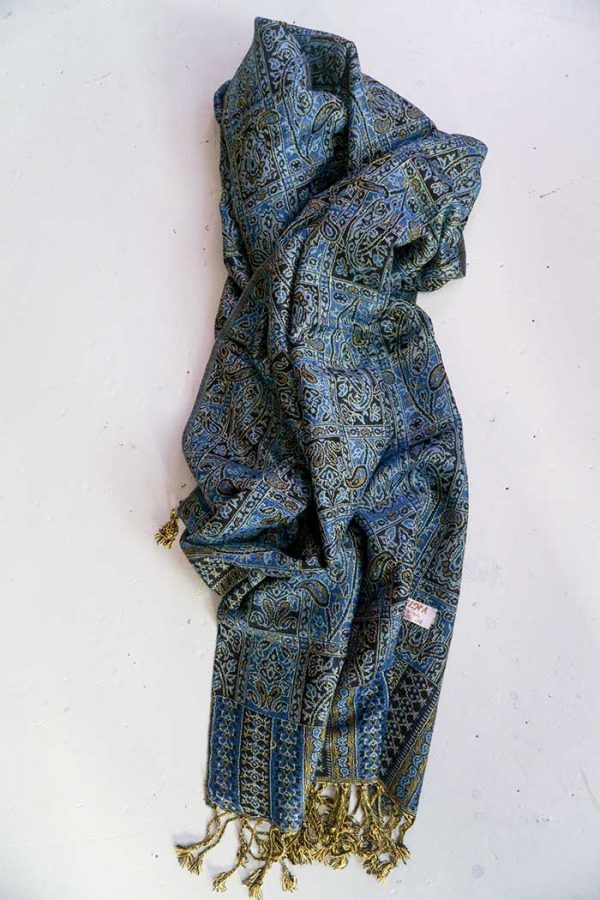 Pashmina sjaal met franjes helderblauw met goudbruin en zwart