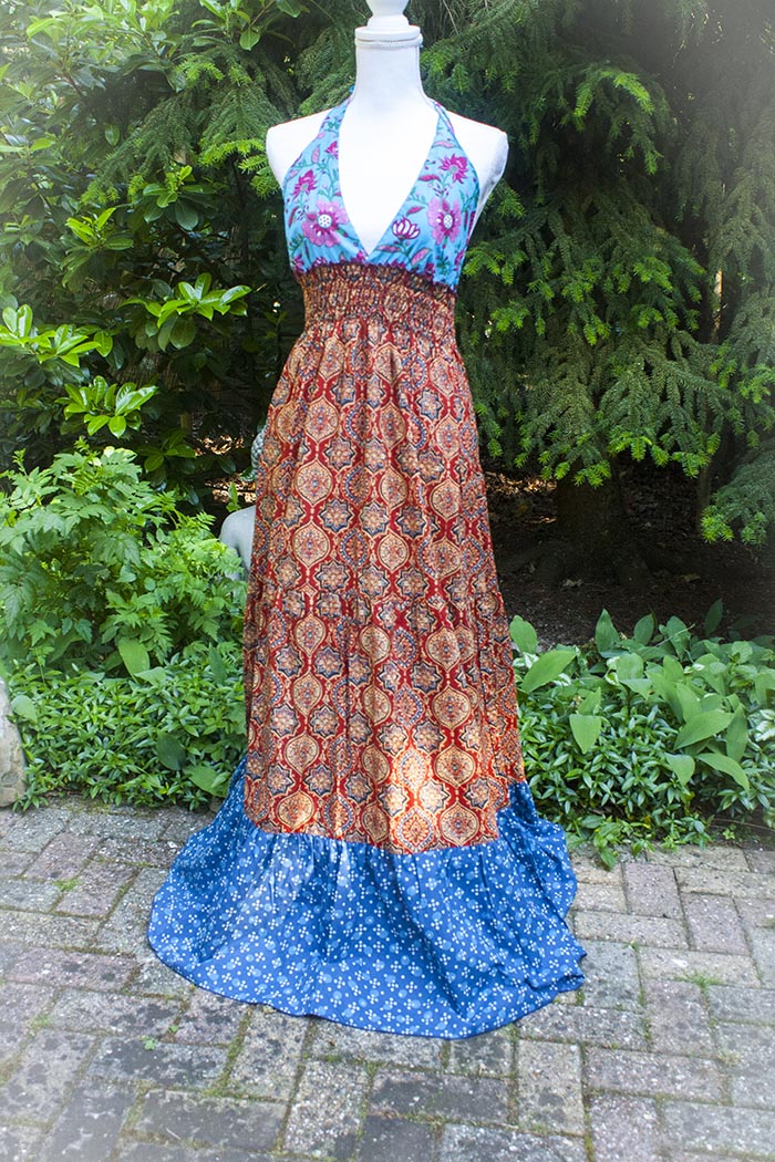 Londen vis Zeeslak Bekijk Product: Boho gypsy lange jurk halter model vintage look denimblauw  bordeaux en helderblauw - Bohemian Treasures