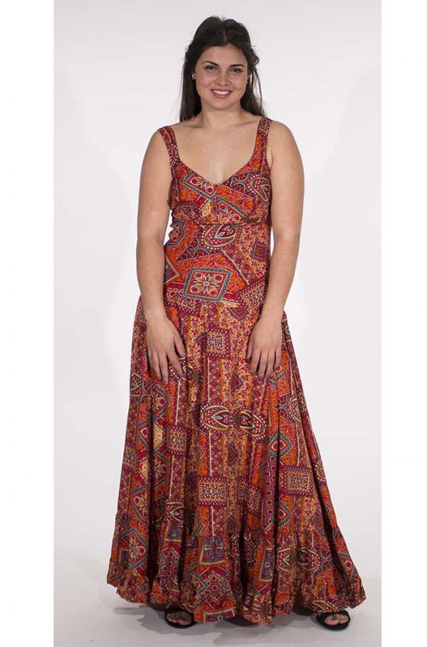 Lange boho jurk brede schouderbanden rood oranje oriental print