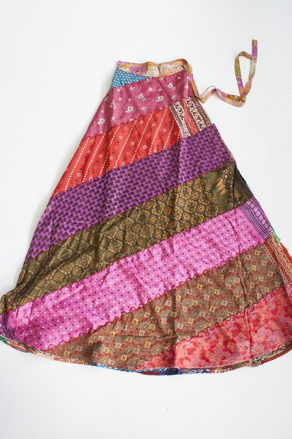 Multi print patchwork wikkelrok sari fabric design