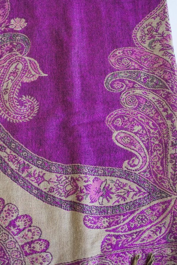 Pashmina sjaal met franjes roze met goudbeige