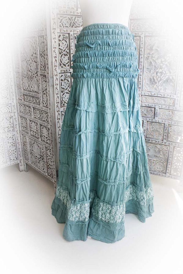 Gipsy strokenrok met kant zacht aqua blauw